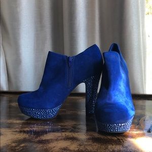 blue suede Gianni Bini platform booties
